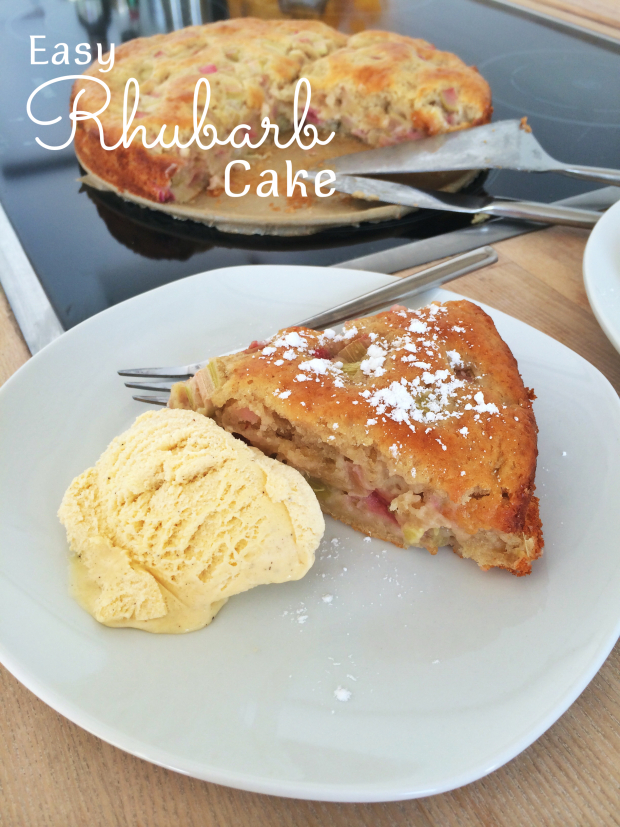 easyrhubarbcake